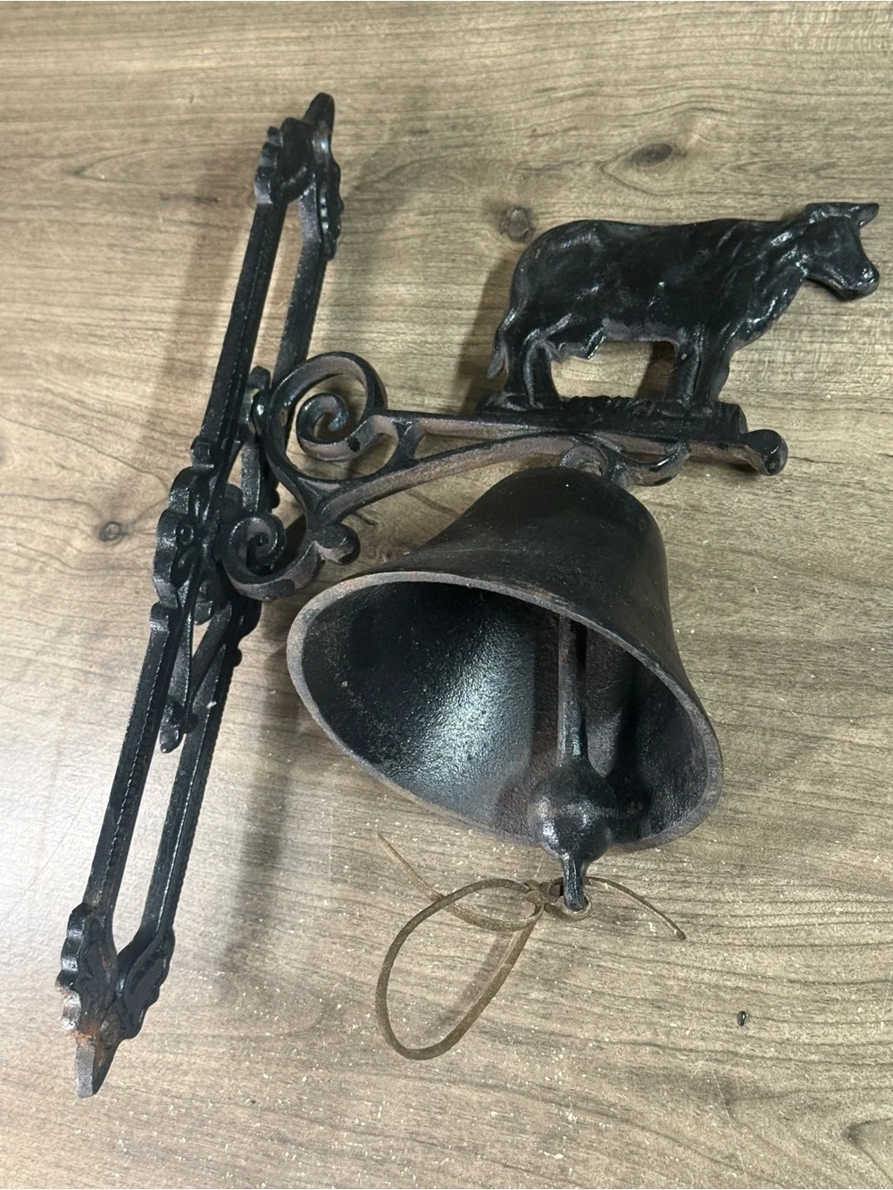 Cast Iron Outdoor Black Cowbell Dinner Bell