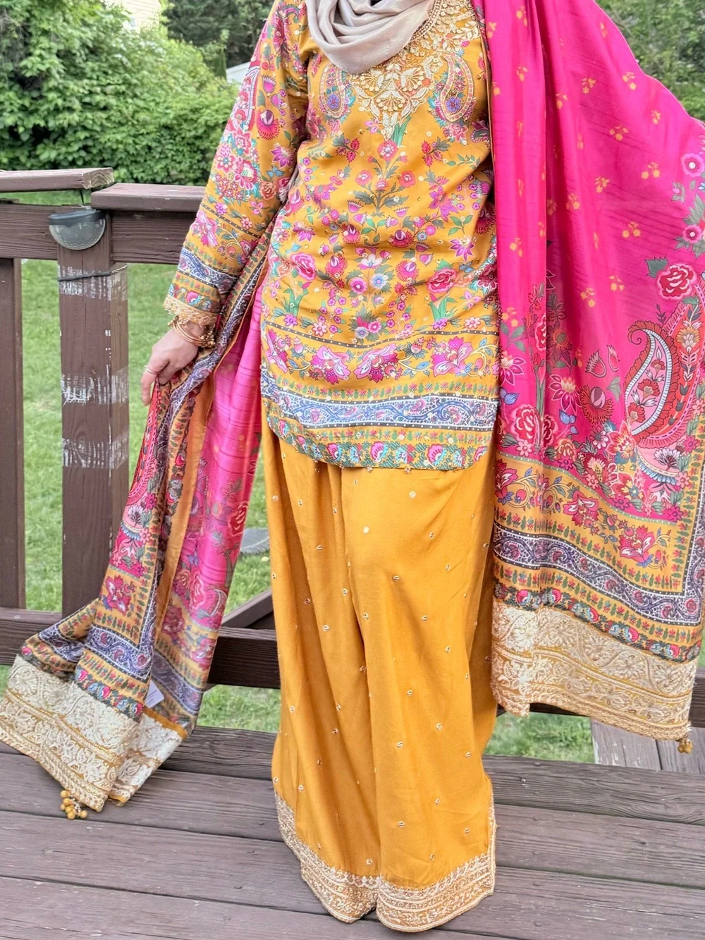 khaadi khas bright mustard