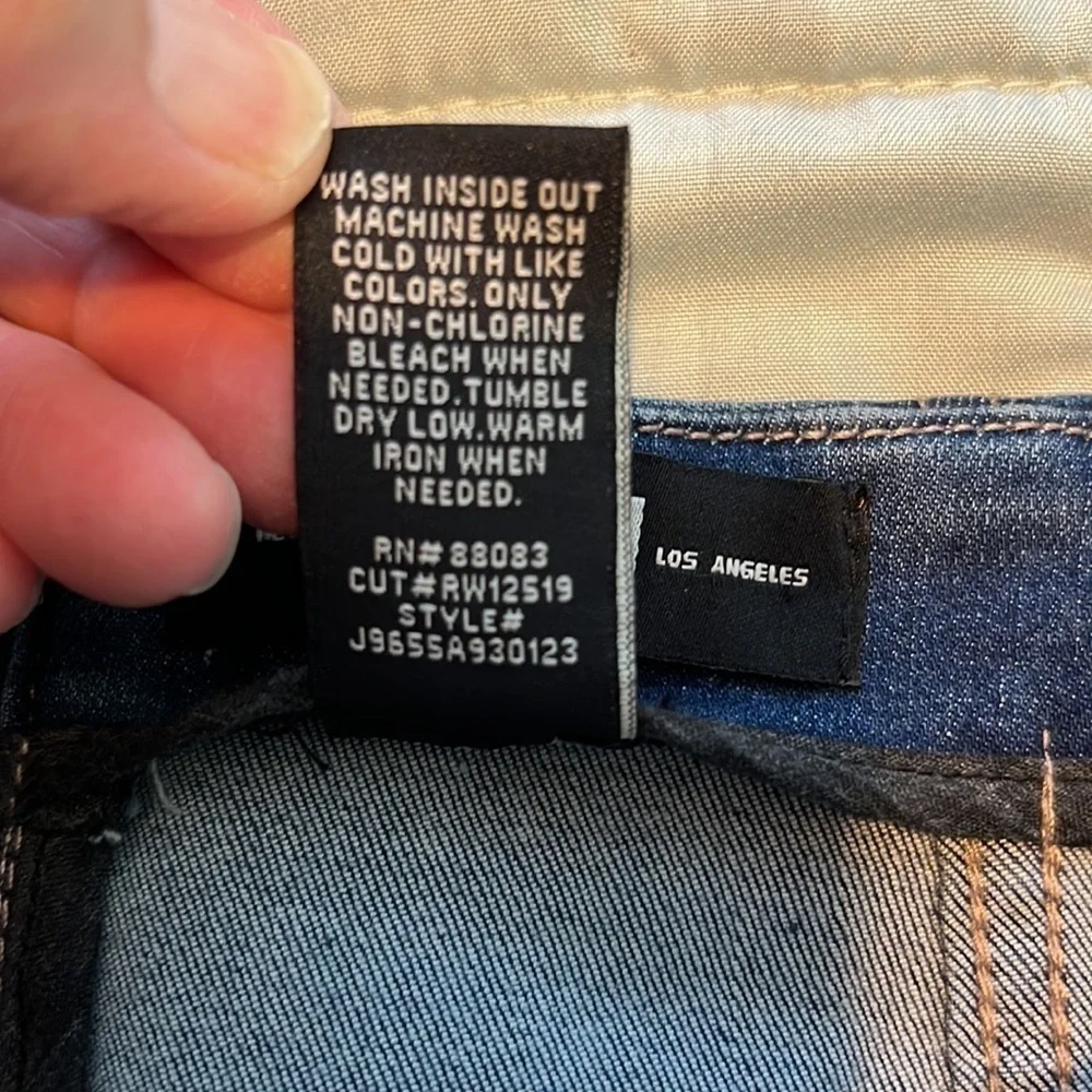 REWASH ultra stretch denim A-Line skirt there is a back zipper, size 9