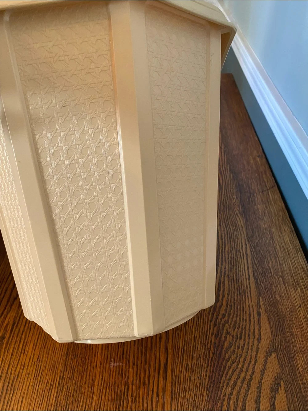 Rubbermaid vintage 80s