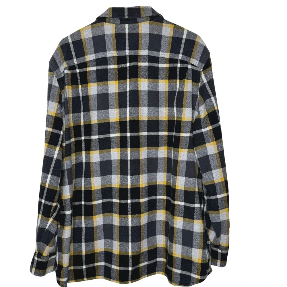 The North Face plaid black