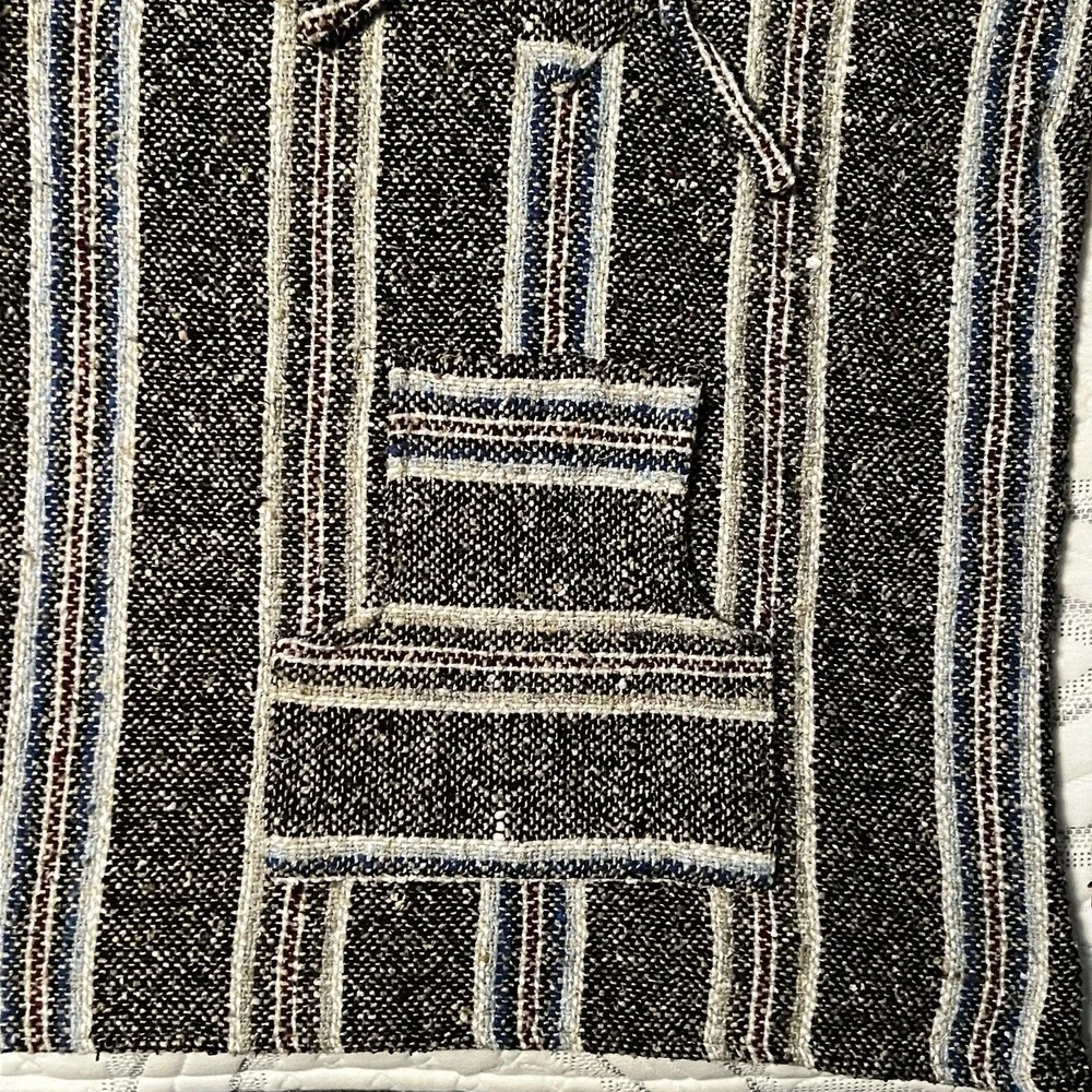 Artesanias poncho hoodie