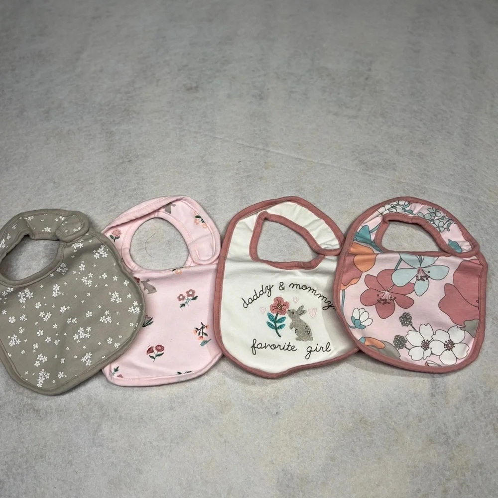 Lot of 4 Carters‎ Baby Girl Floral and Pink Baby Bib Set NWOT