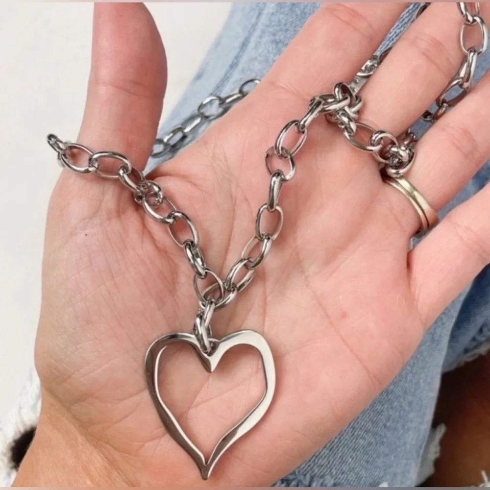 Anthropologie open heart
