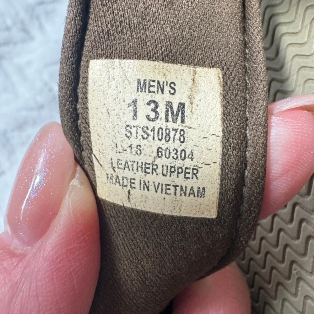 N/A men sperry