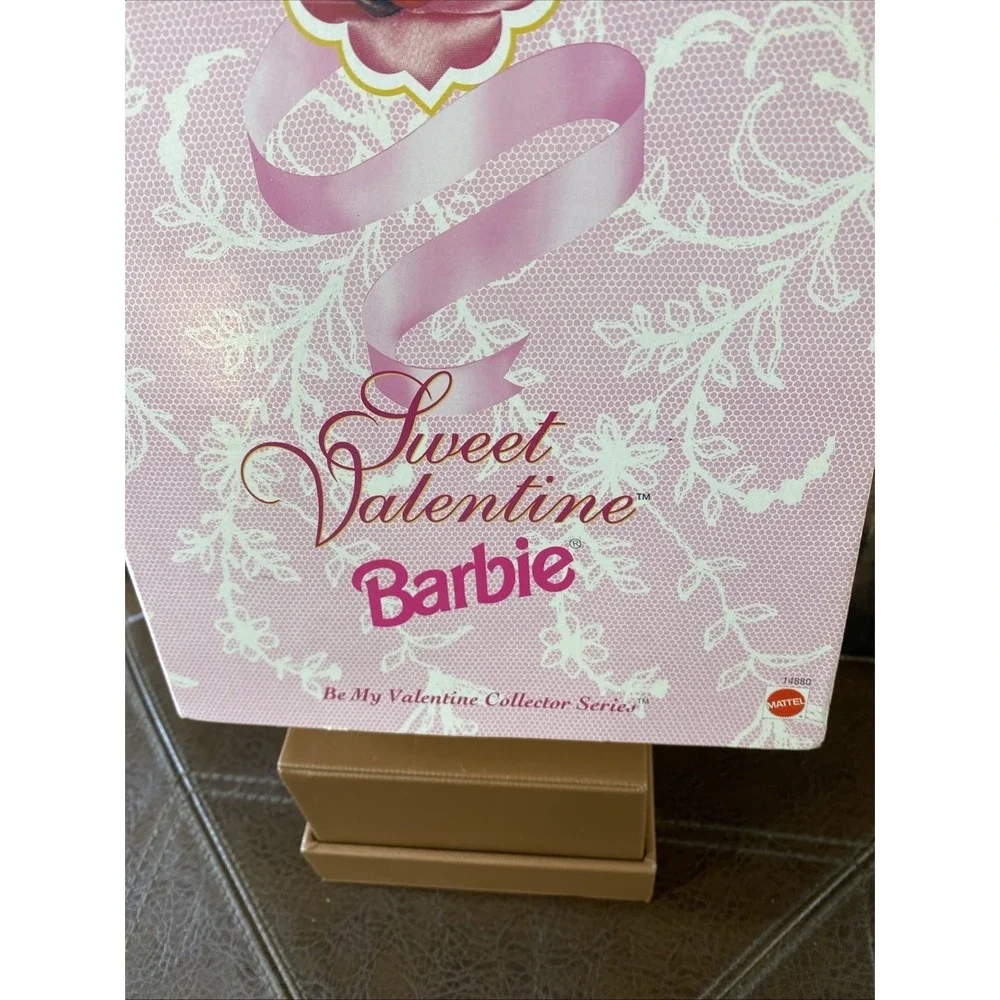Hallmark *** box
