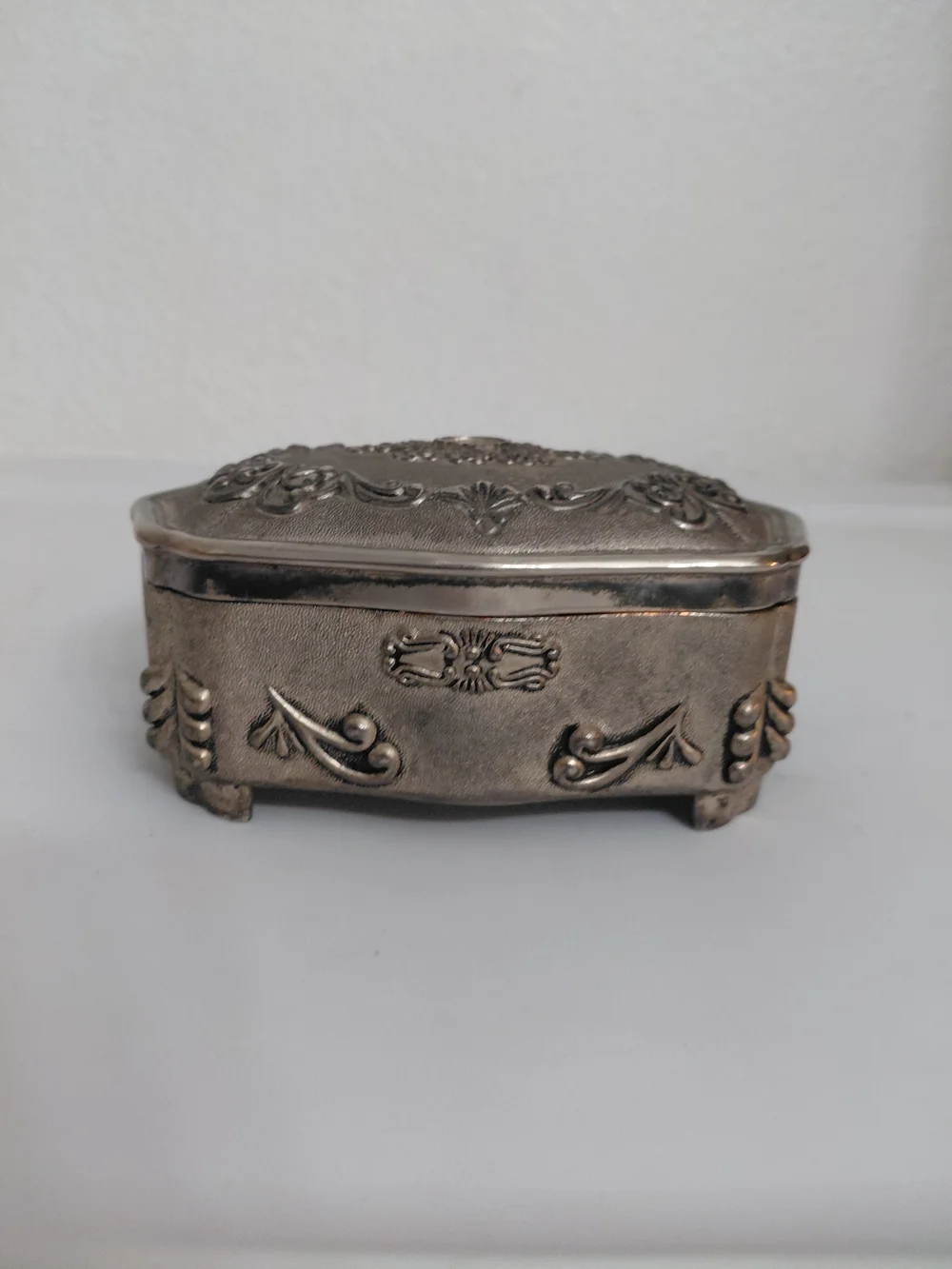 N/A vintage jewelry