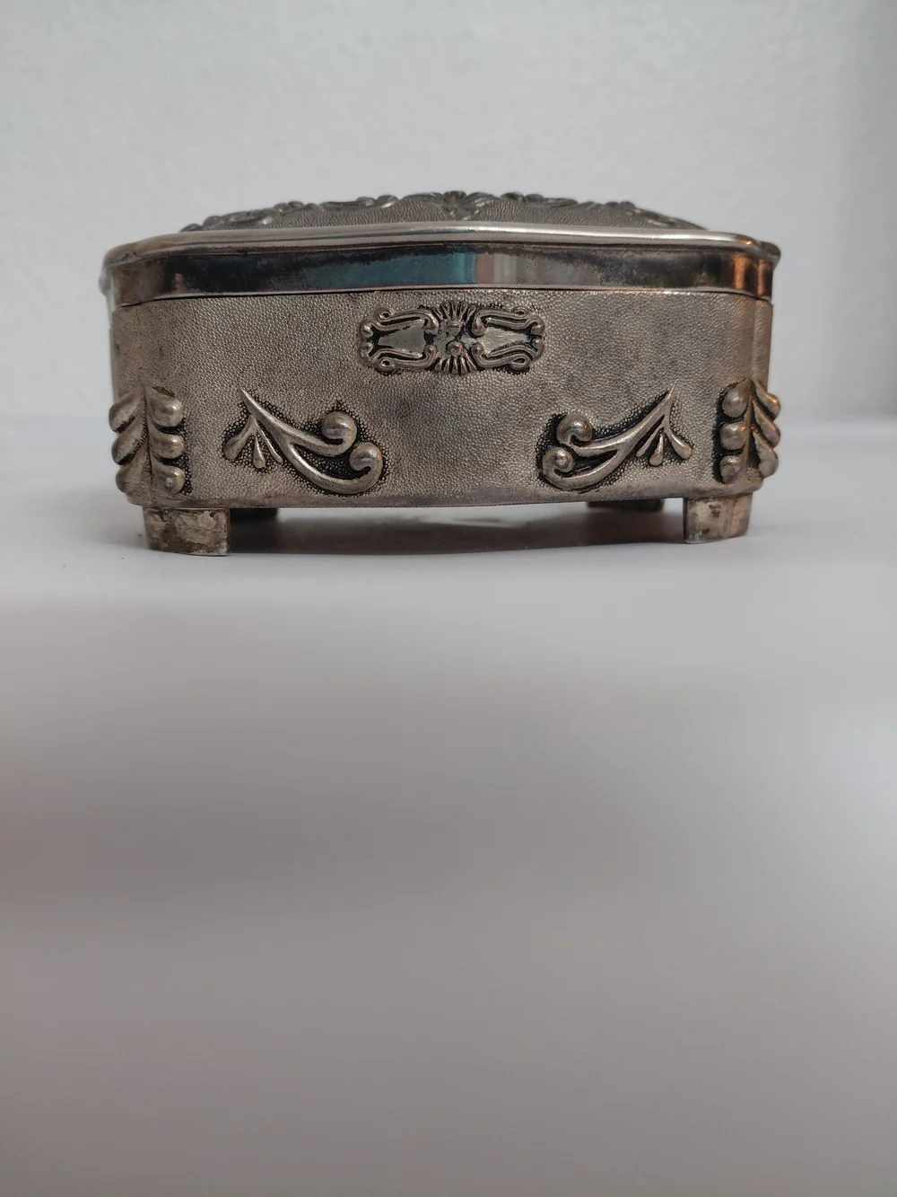 N/A vintage jewelry