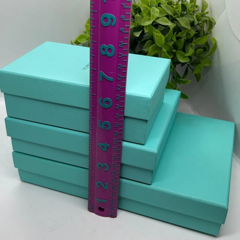 Tiffany & Co. chic tiffany