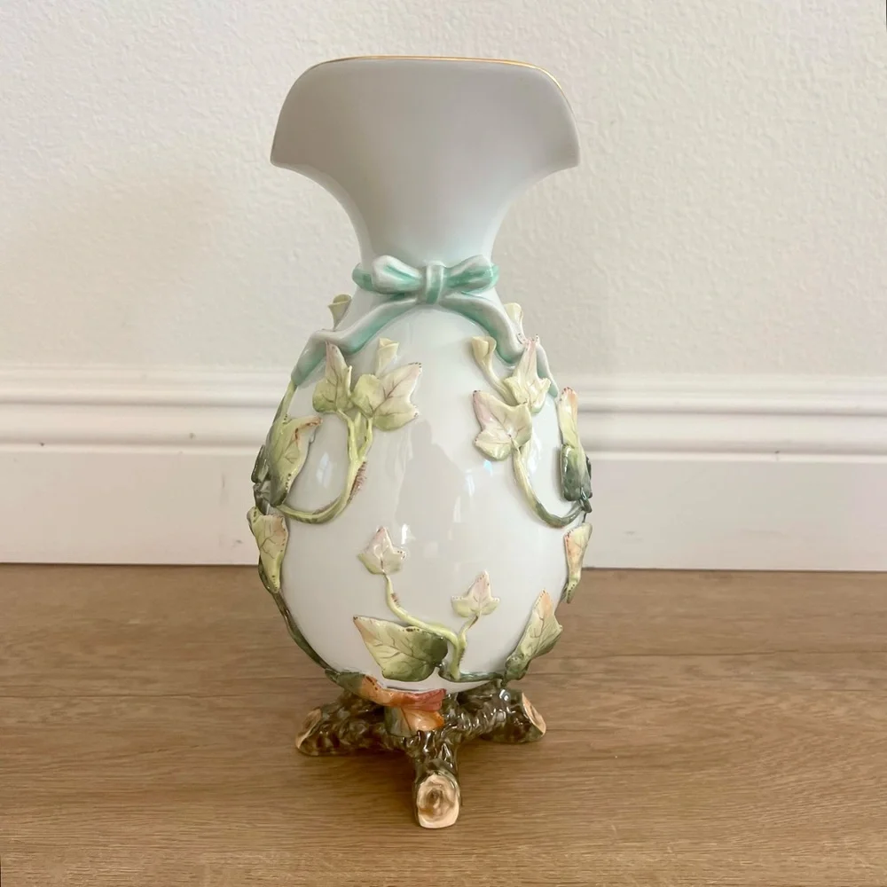 Vintage Vista Alegre Porcelain Vases V.A. Portugal Ivy And Blue Ribbon 12” AS IS
