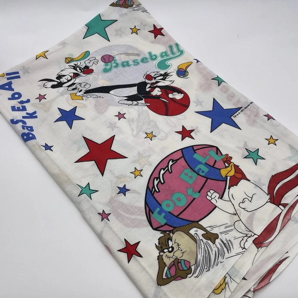 VTG Bugs Bunny Looney Tunes Warner Bros.1993 SPORTS‎ FABRIC Curtain 44 