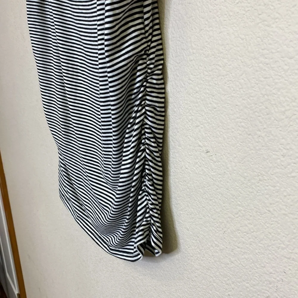 Socialite tags pit you