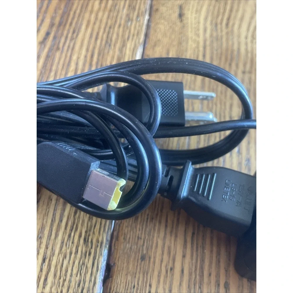 Lenovo clean charger