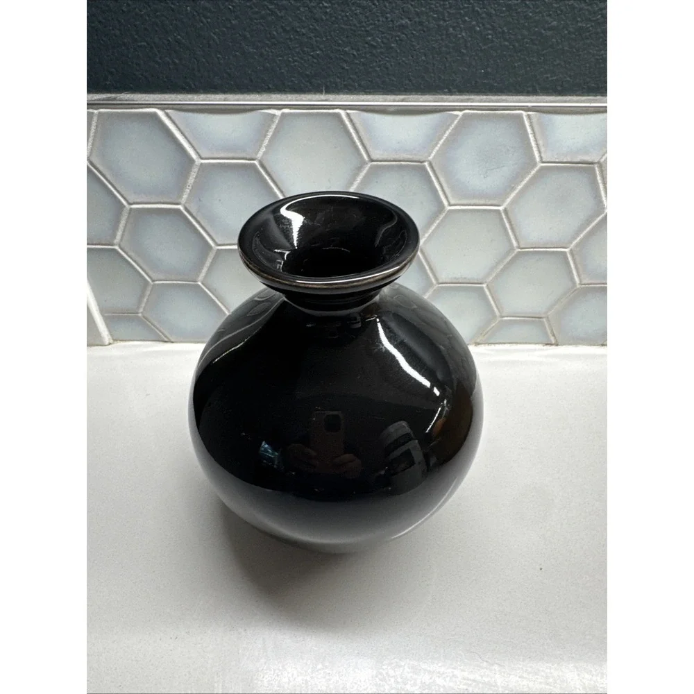 Haegar Vase Vintage 90s Solid Black Gloss Glaze Original Sticker Halloween Decor
