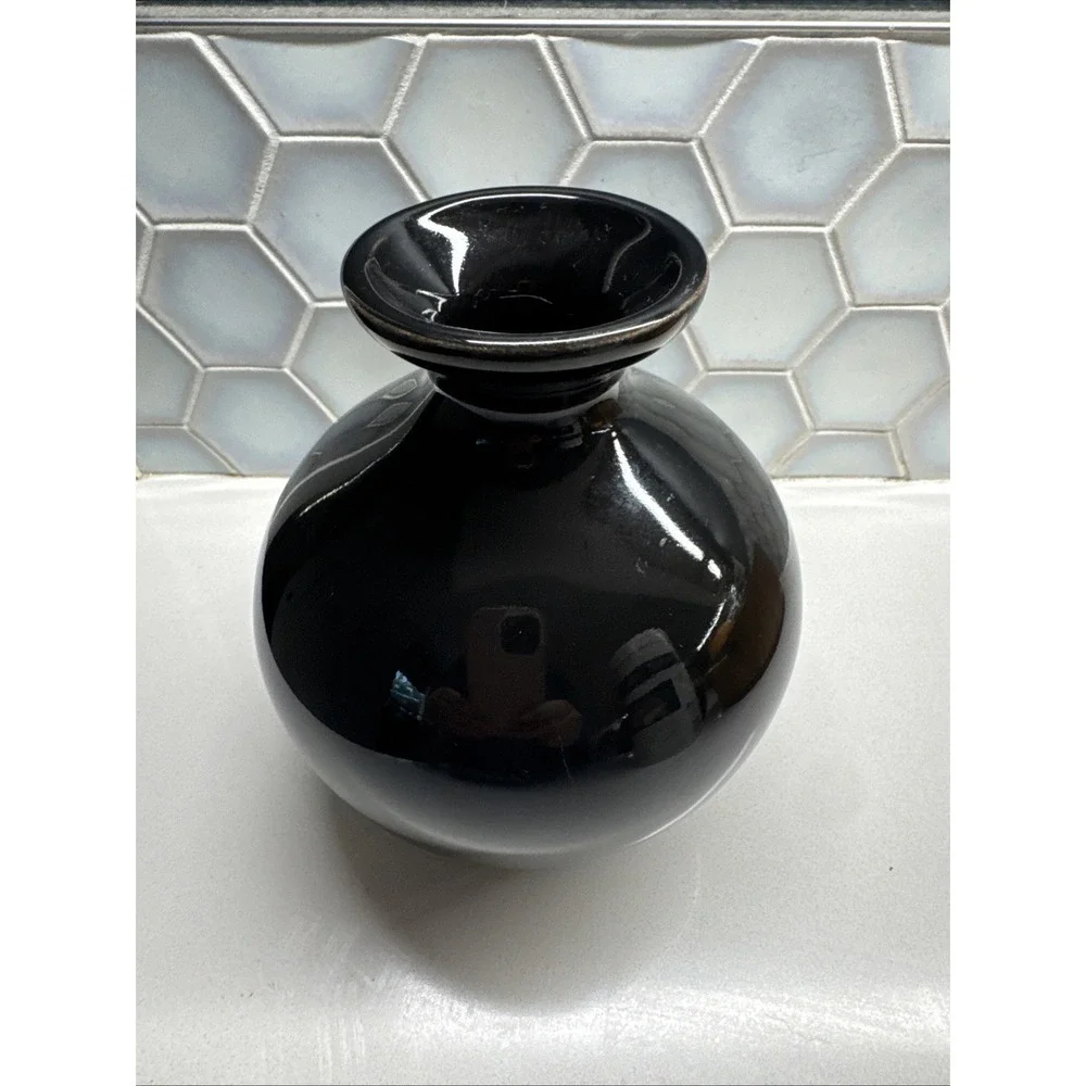Haegar Vase Vintage 90s Solid Black Gloss Glaze Original Sticker Halloween Decor