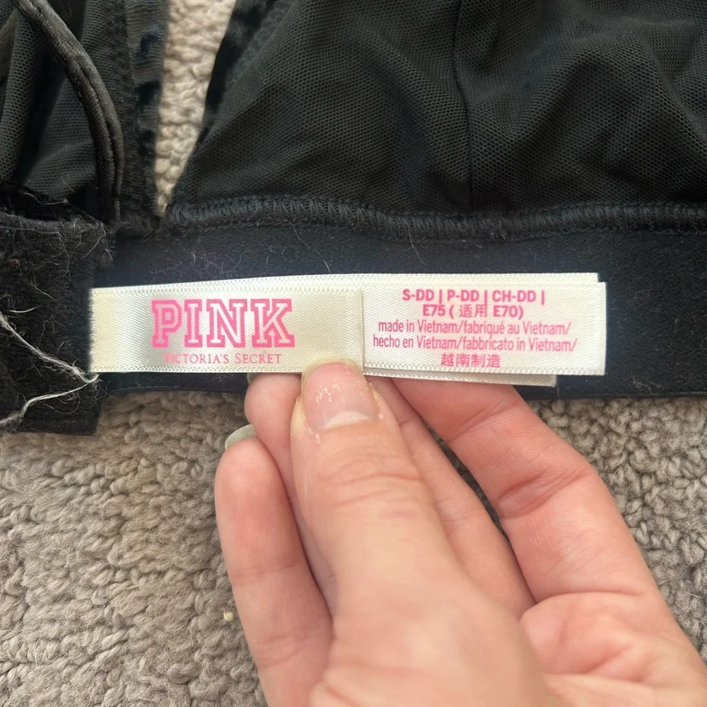 PINK Victoria’s Secret Velvet Strappy Bralette | S DD