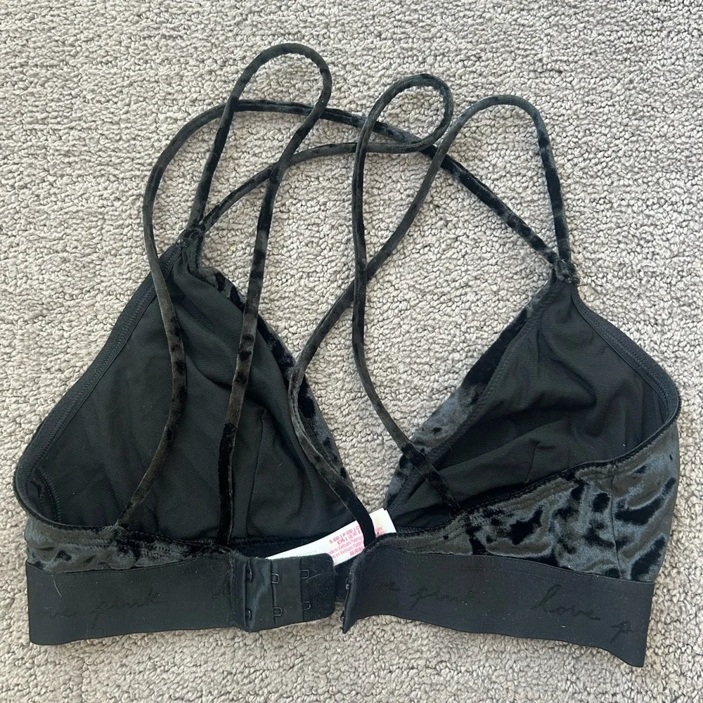 PINK Victoria’s Secret Velvet Strappy Bralette | S DD