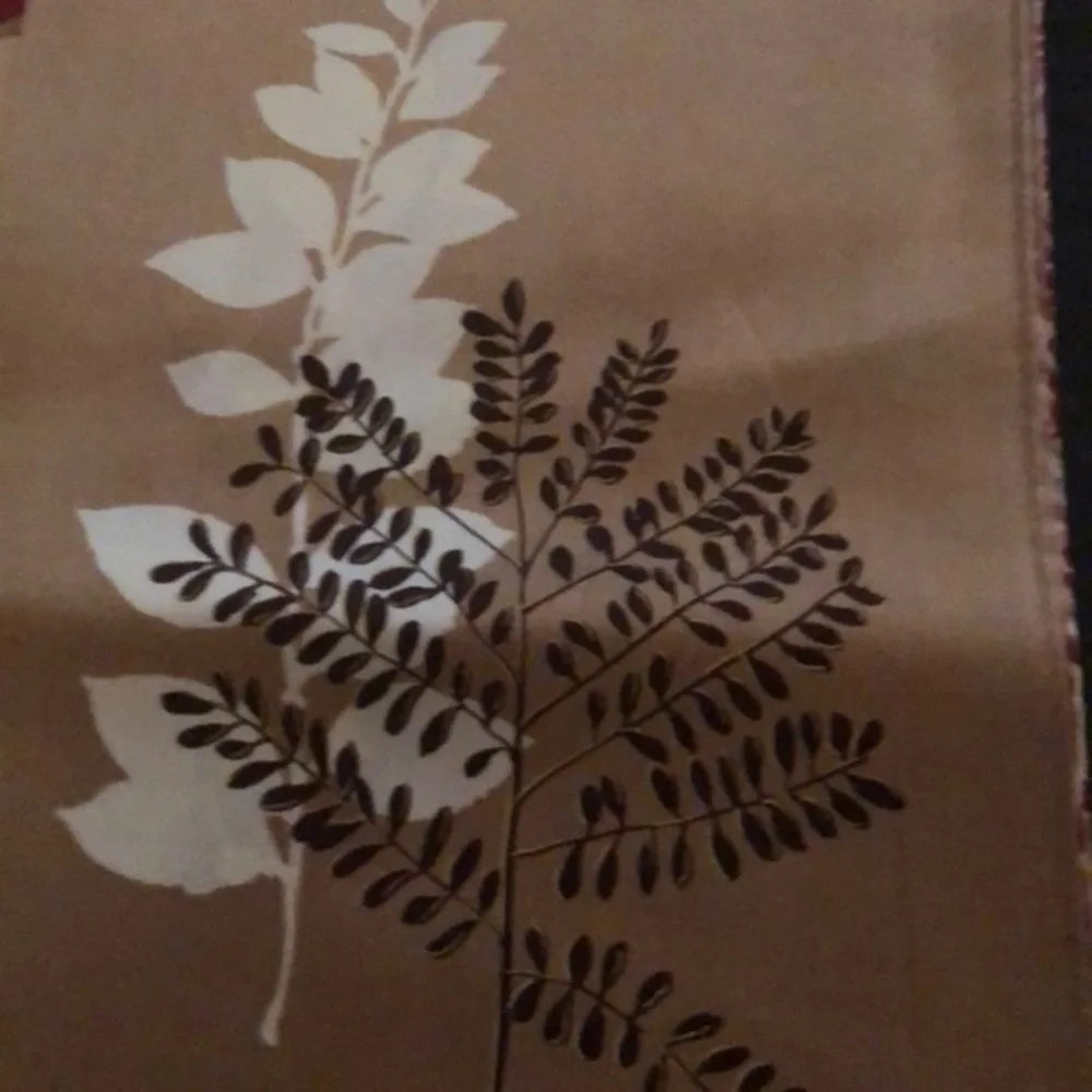 LIZ CLAIBORN SILK OBLONG SCARF