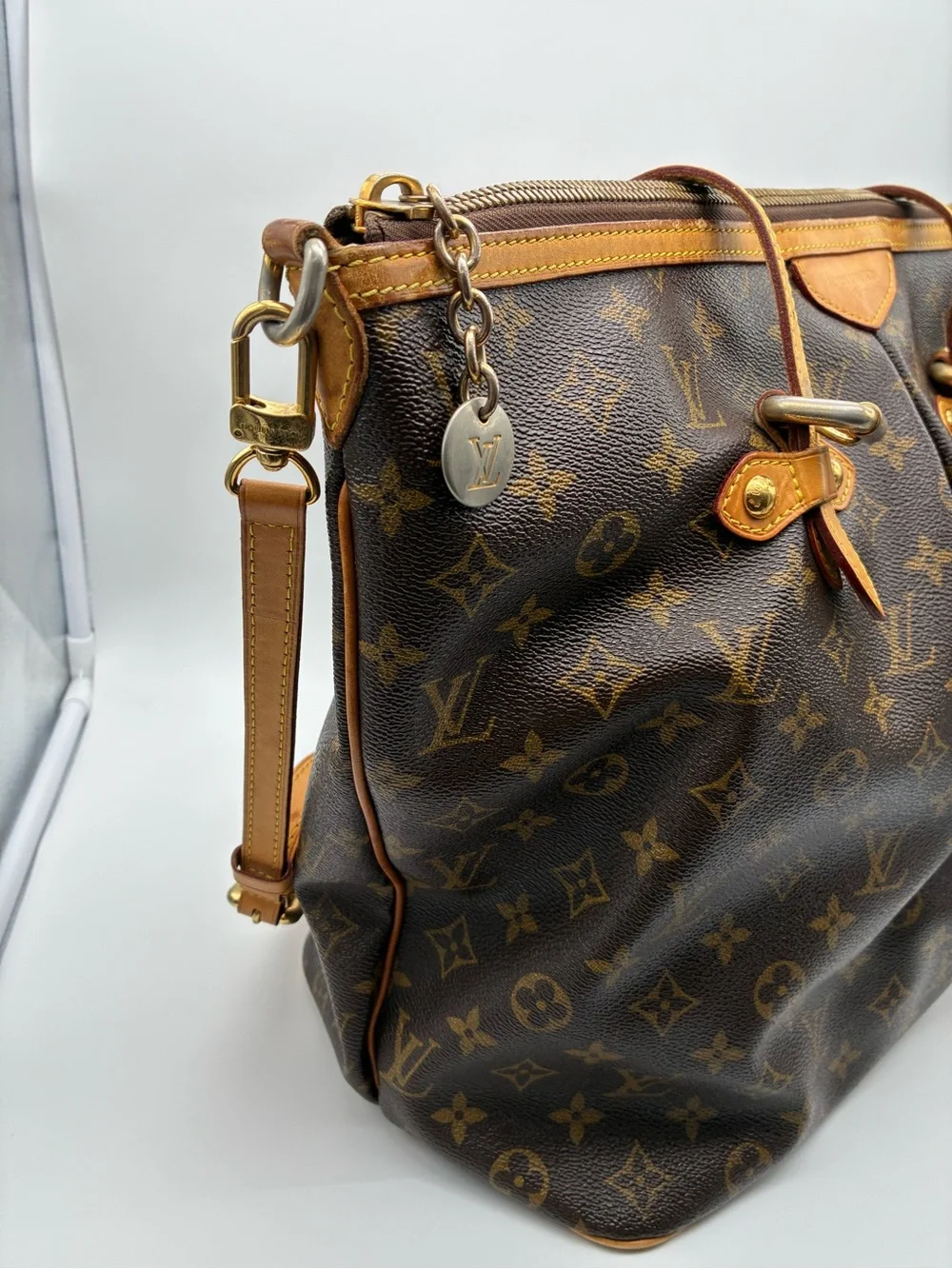 Louis Vuitton preloved discontinued