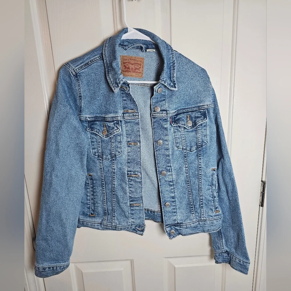Levis levi women
