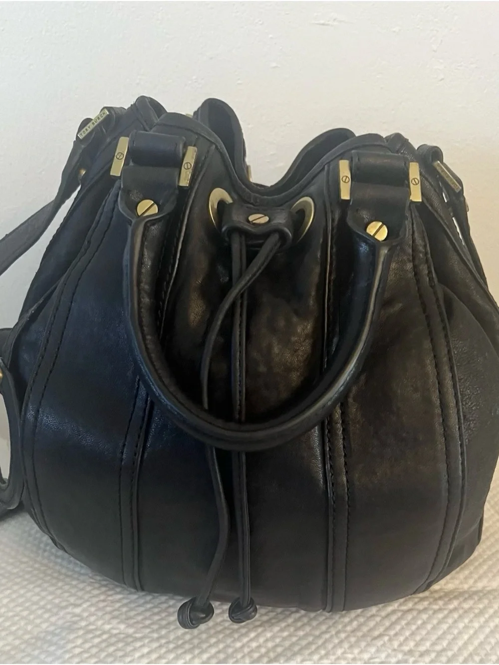 💚 Tory Burch Black Leather Shoulder Bag Gold Hardware Double Handles Bucket bag🩷