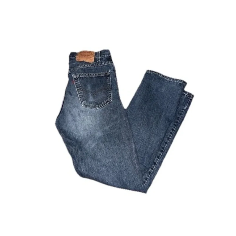 Levi's Jeans Mens 26‎ 505 Regular Fit Straight Leg Dark Wash Denim Blue Pants