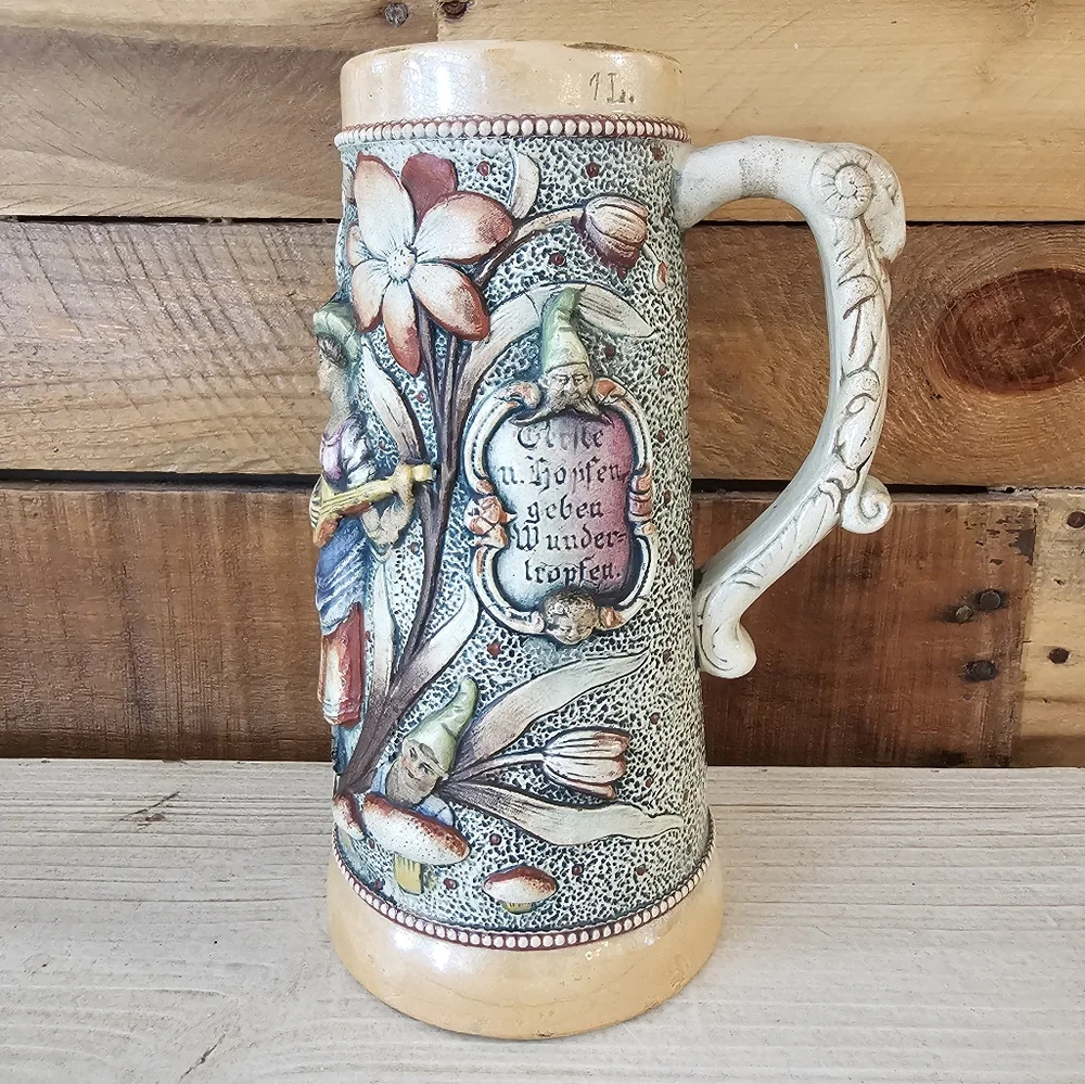 Antique 1901-1910 Adolf Diesinger ceramic beer stein #802 