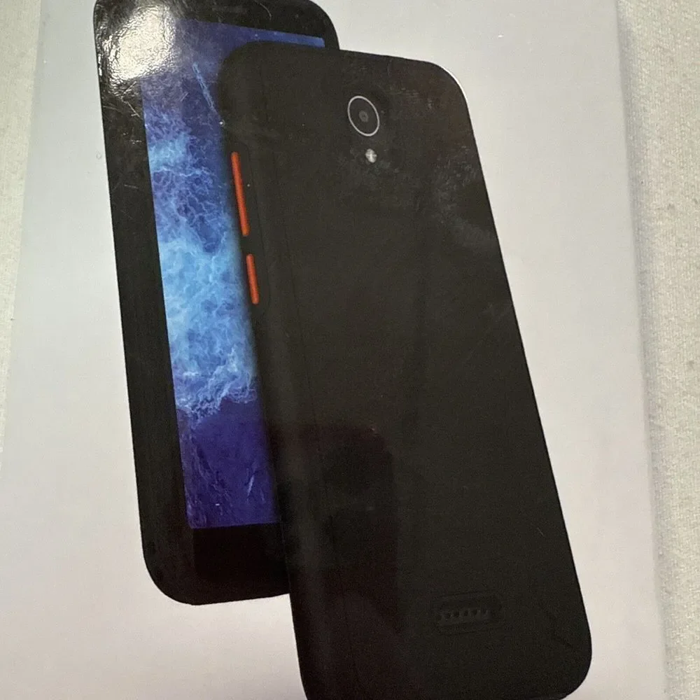 Zilo Division Series Cricket Icon 2‎ Phone Case Black, Magnetic Mount,