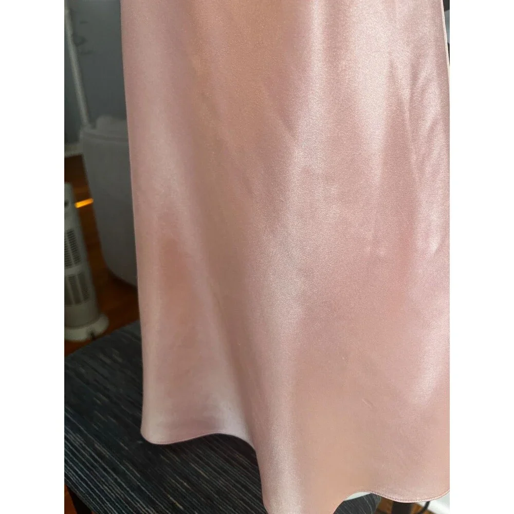 Oscar de la Renta ultimate romantic