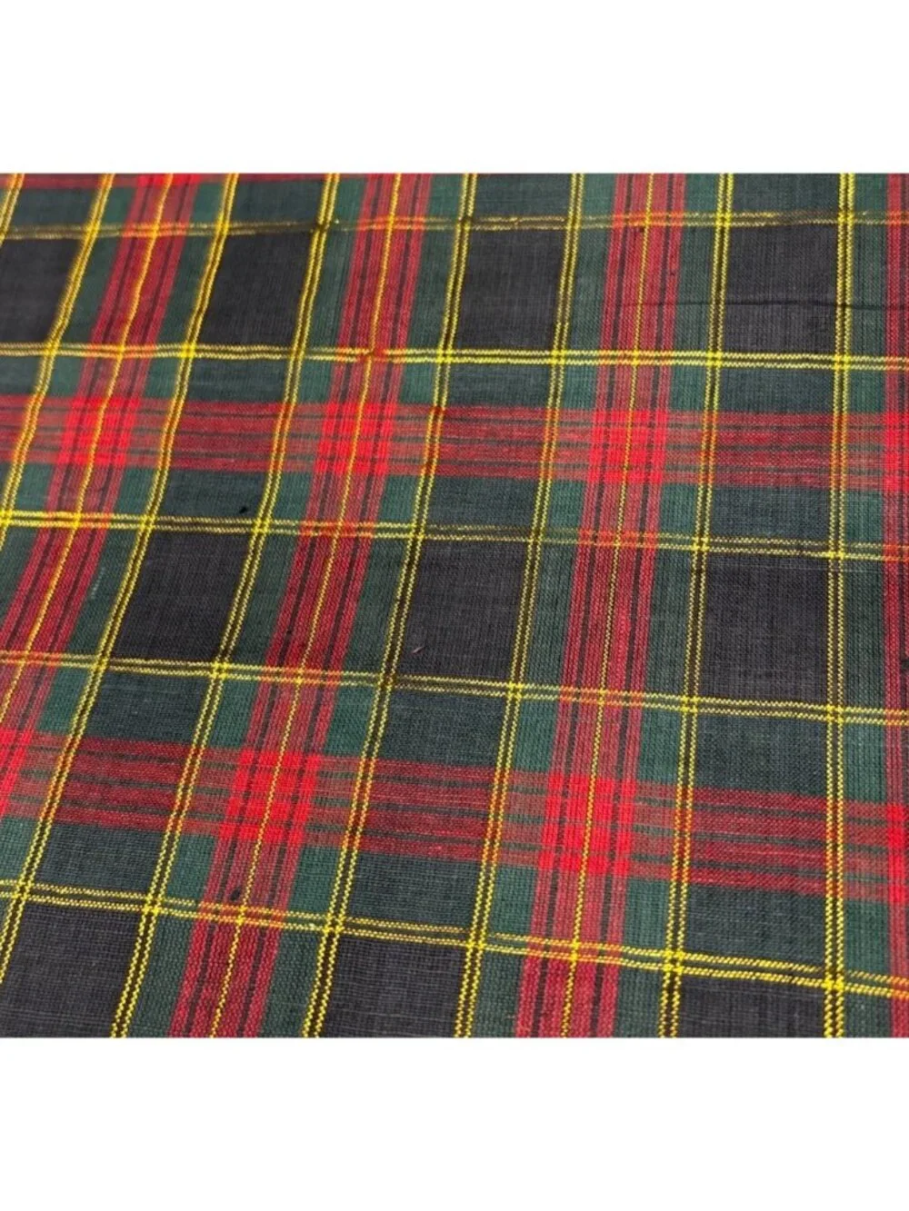 unbranded fabric so