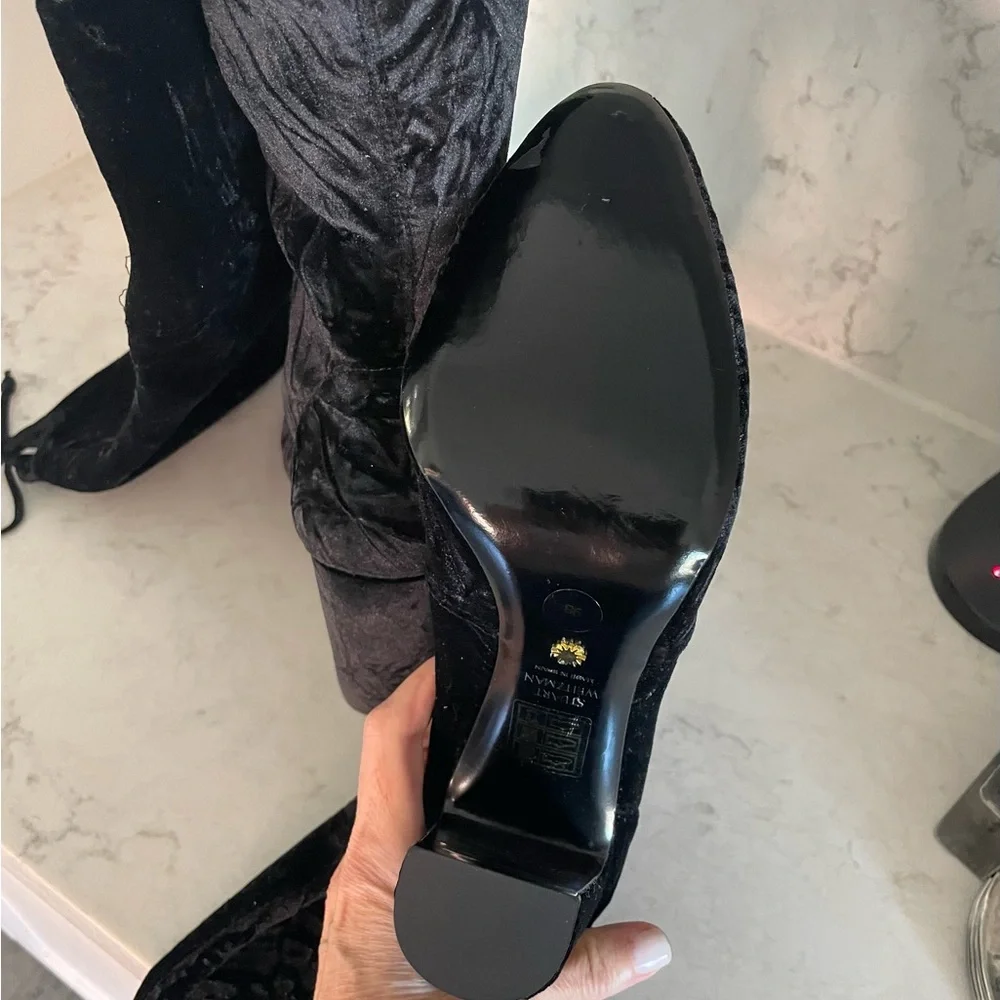 Stuart Weitzman fabric rear 5”