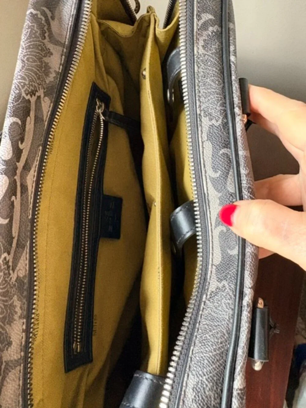 Etro Milano beautiful authentic