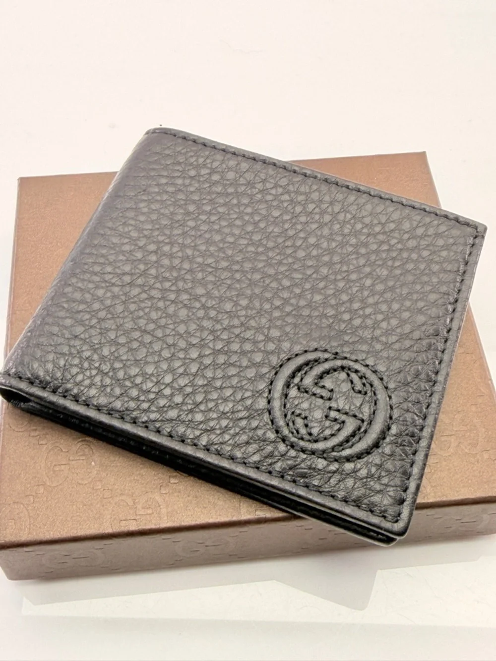 Gucci authentic black