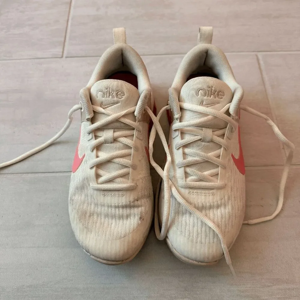 Nike Zoom Bella 6 Sand Drift Coral Chalk Womens 7.5 Cream DR5720 101 Sneakers