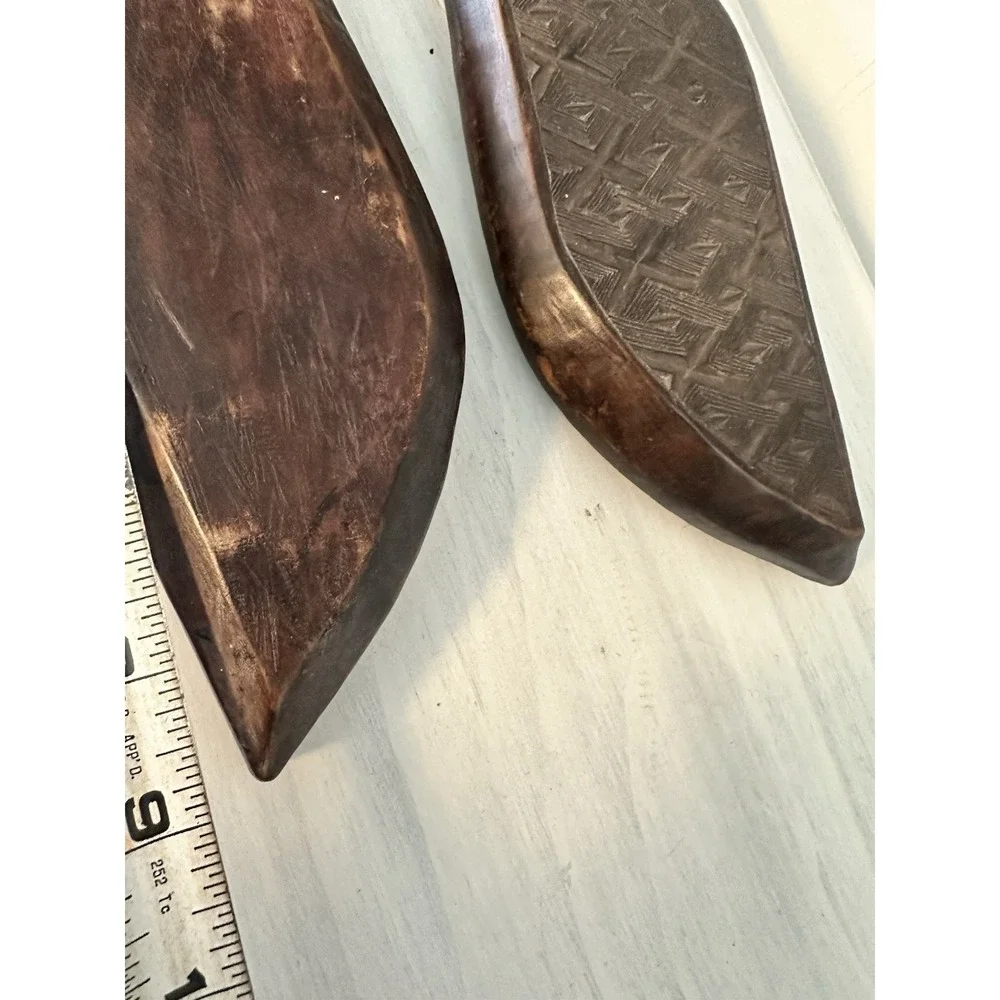 Old World Wooden Hand Carved African Trinket Box Tropical Wood 9