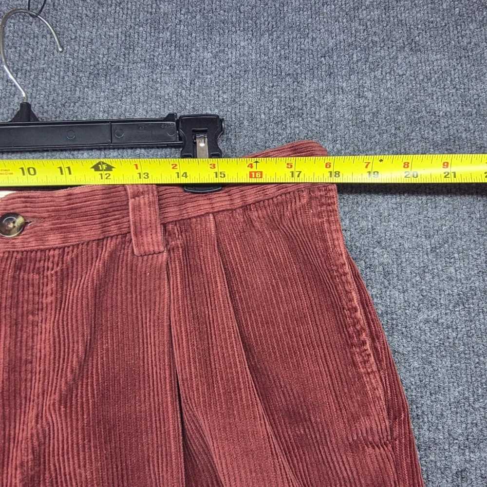 L.L. Bean closure men or