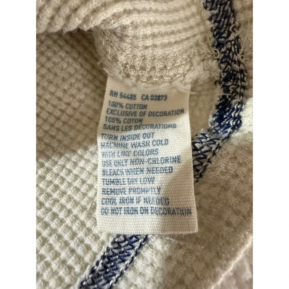 American Eagle Outfitters wrap yourself