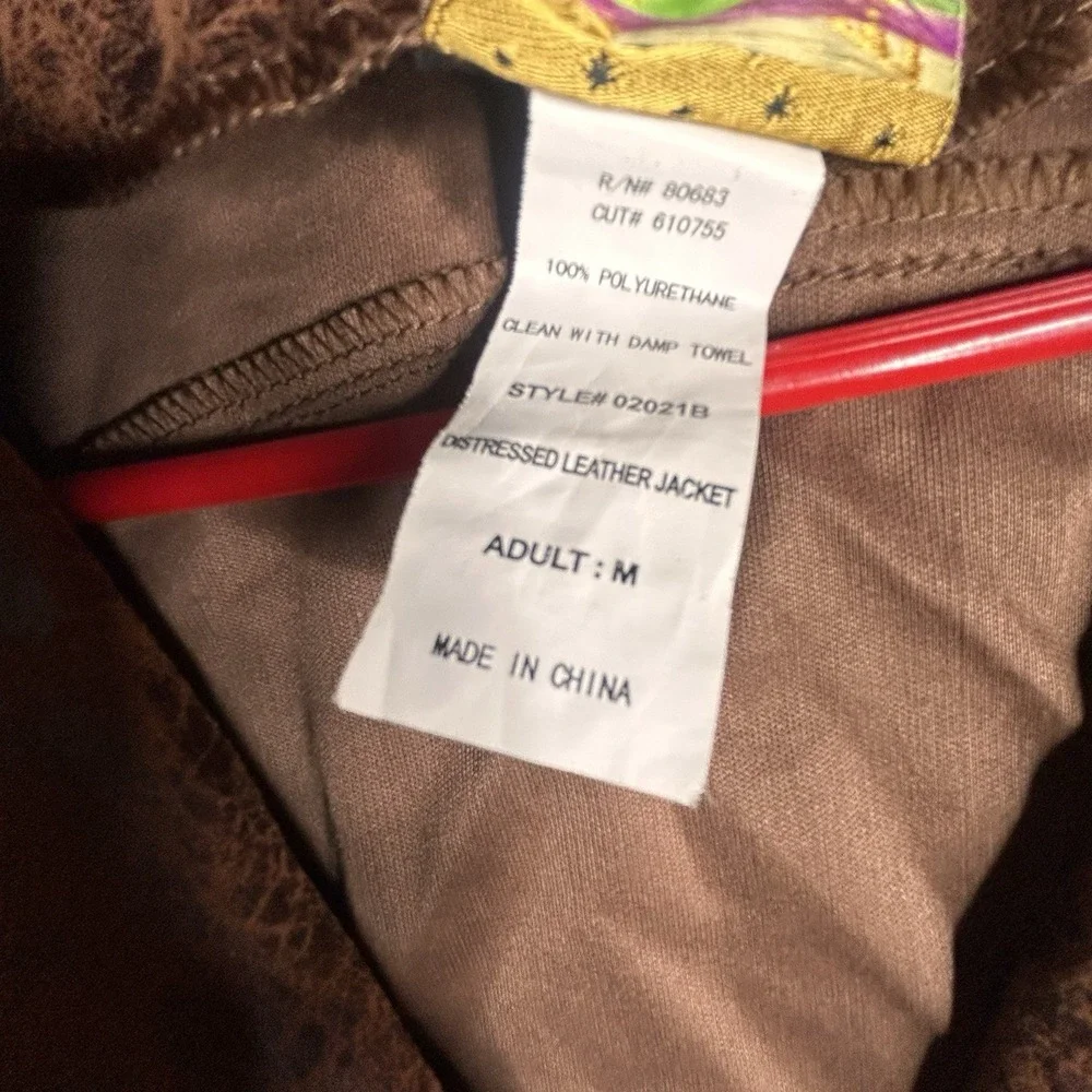Medium charades brown