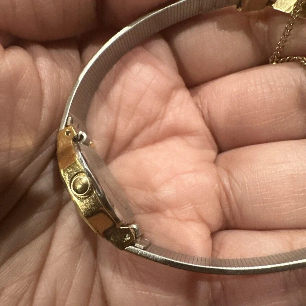 N/A quartz new
