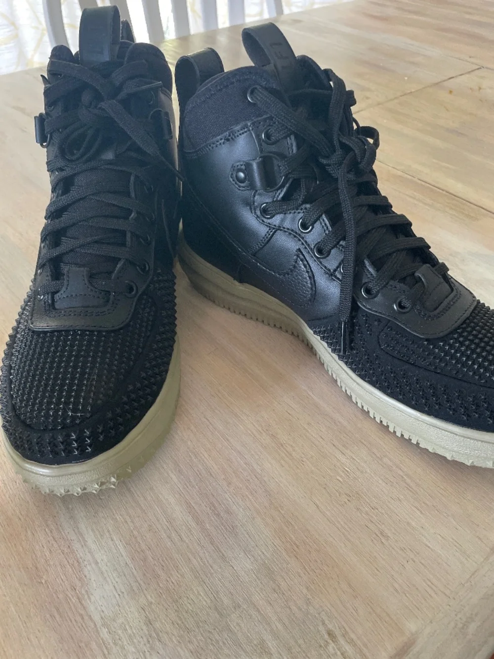 Nike Lunar Force 1