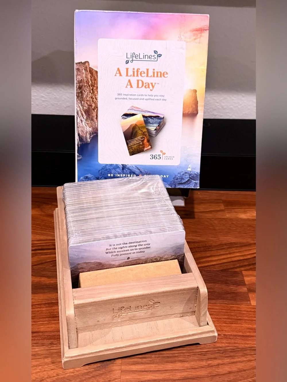 A LifeLine A Day Card Set with Natural Wood Holder - New