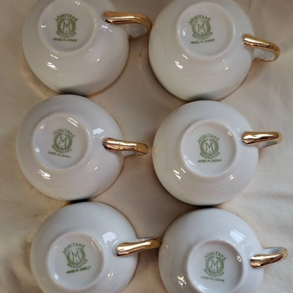 Vintage Noritake Goldena Children's Tea Set. There is a set for 6 counting lids
