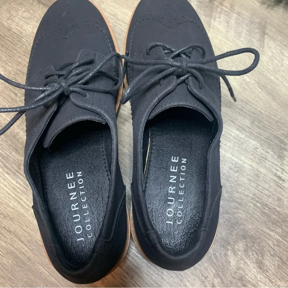 Journee Collection claudiya oxford