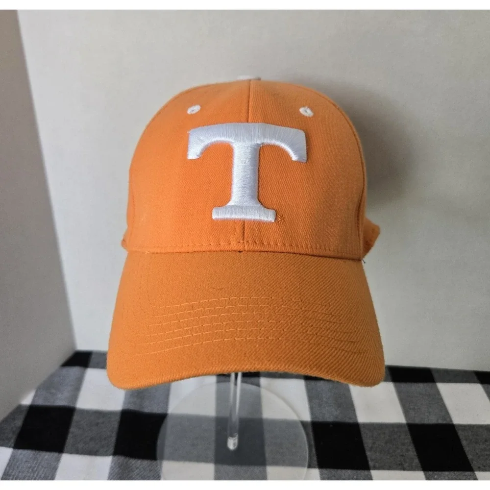Top Of‎ The World Officially Licensed University Of Tennessee Volunteers Hat UT