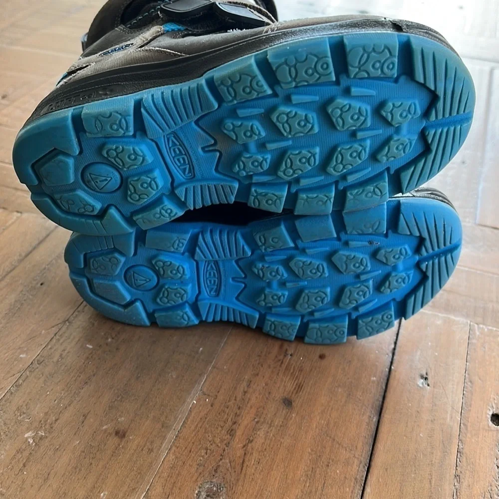 Keen premium winter