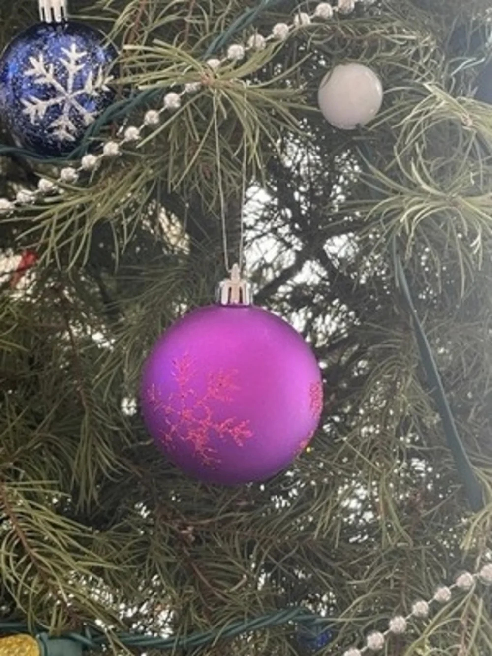 Ball ornament make