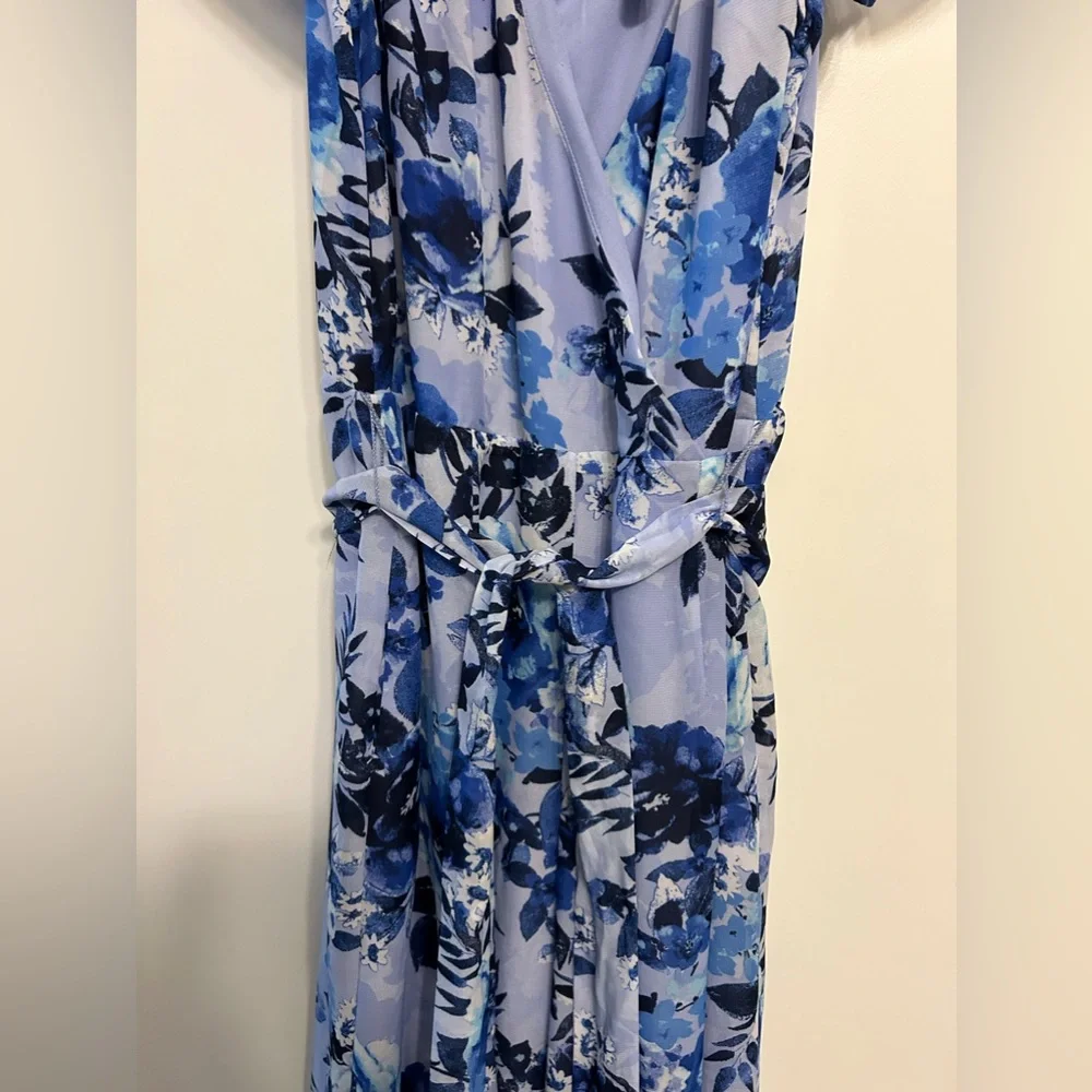Donna Ricco size color