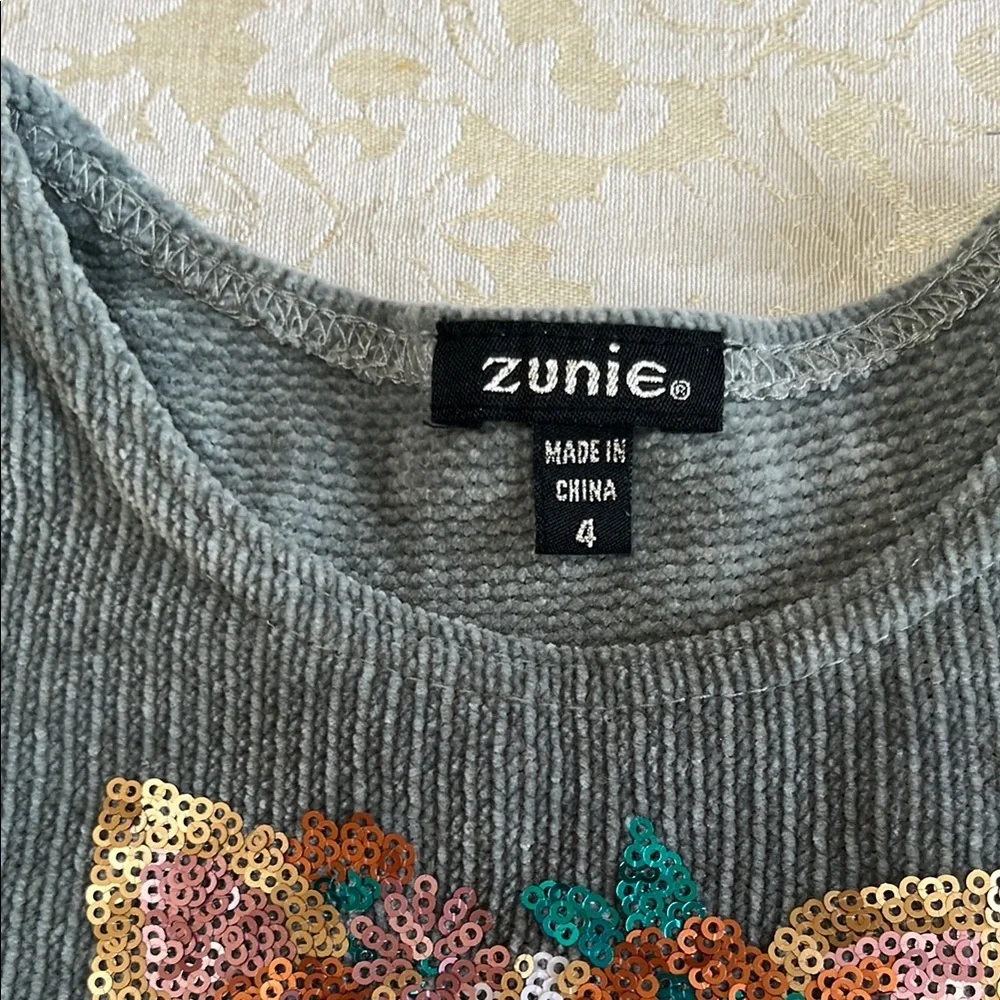 Zunie this casual