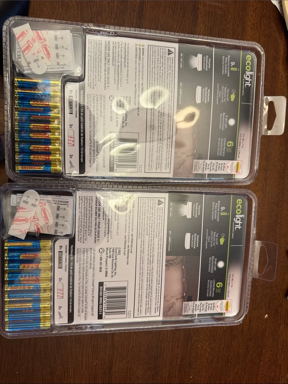 White ecolight LED Tap Lights - 2–3 Packs.