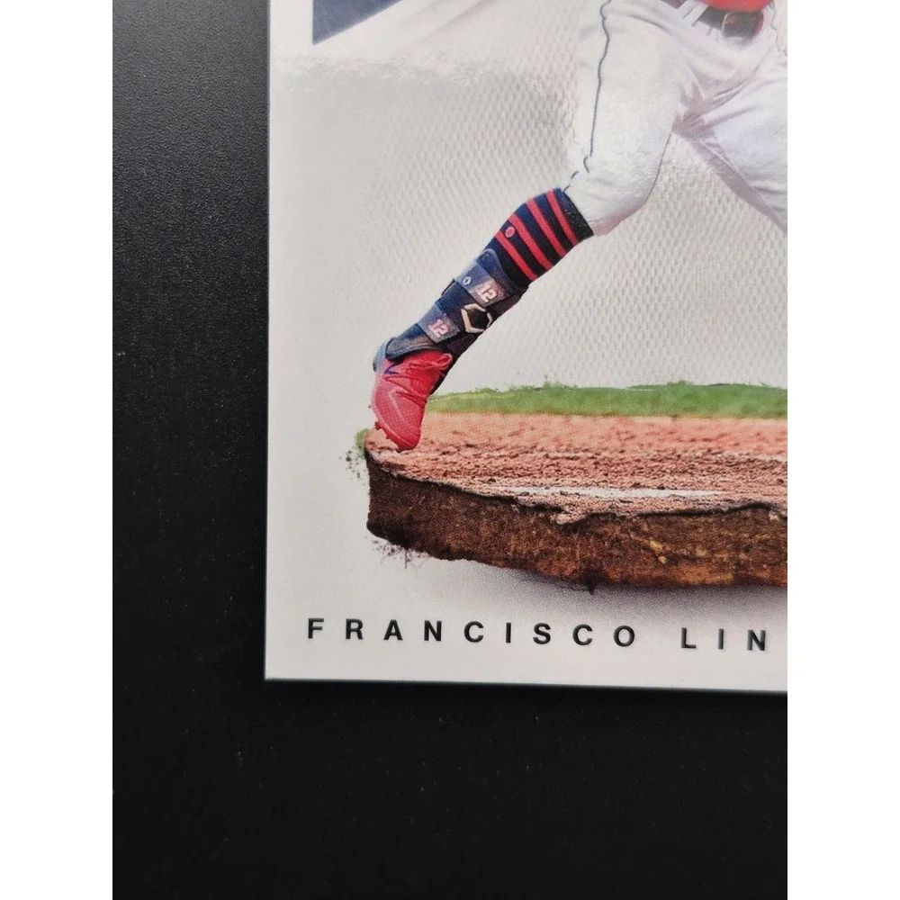 2020 Panini Chronicles Magnitude Francisco Lindor #19 Blue /50 Indians Mets
